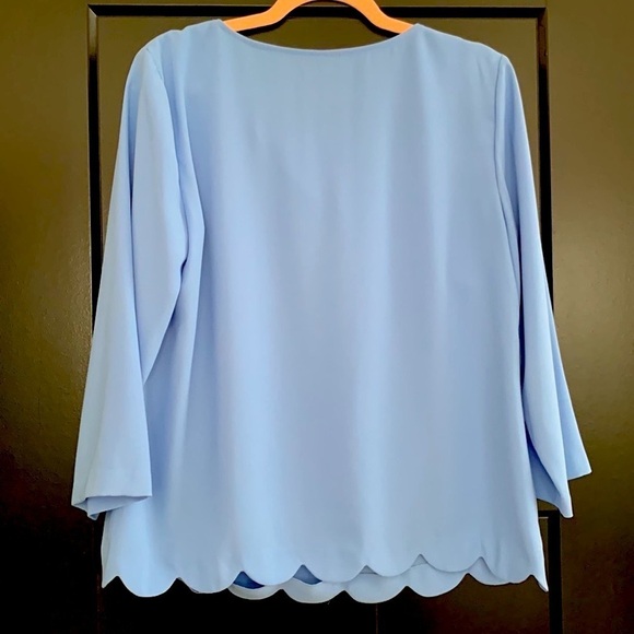 Talbots Blue Blouse w/Criss Cross detailing on Front, Scalloped Hem. Size M - Picture 5 of 9